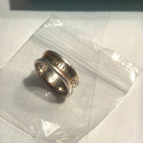 Authentic Tiffany & Co 925 size 41/2 Ring - Picture 2 of 6